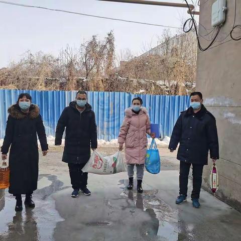 【我为群众办实事】     县民政局、未成年人保护中心走访慰问困境儿童和留守儿童