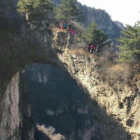 鹅屋天生桥探索