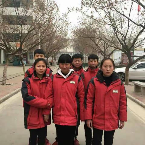 学习他人优处，不断完善自我！