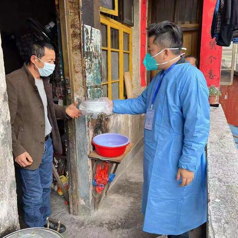 使命在肩、勇往直前－-凤凰县沱江镇党员干部在行动