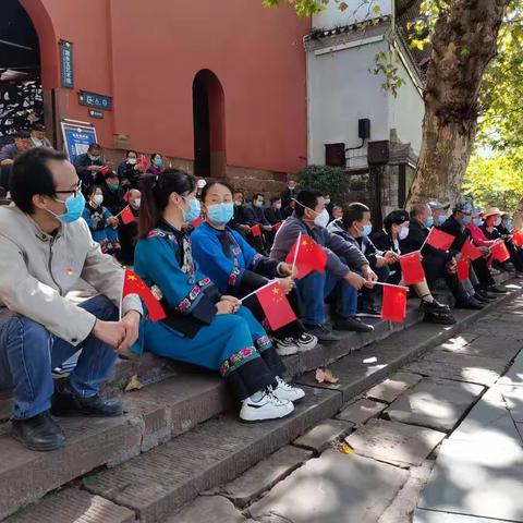 凤凰县沱江镇:为5A创建按下“快进键”