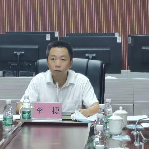 临高县委政法传达学习全国政法领导干部加强政治建设专题研讨班、全省政法系统加强政治建设专题培训班精神