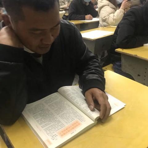 四（2）班第一次家长会