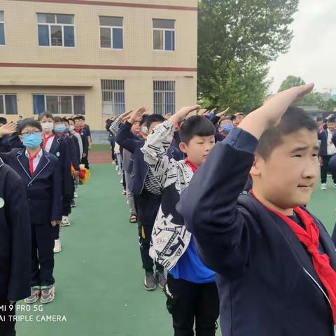 潍外集团恒信外国语学校2021-2022学年第二学期第14周5.2班学习生活纪实