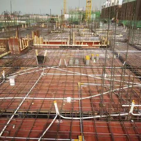 中铁十八局集团第一工程有限公司望都新区项目部周报