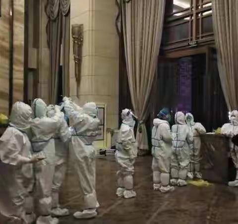 “周末哪里去，一起做公益”融侨城全员核酸检测