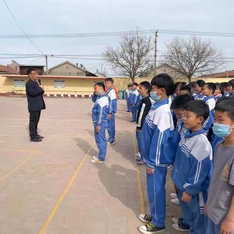 风化店乡前枣园小学交通安全和防溺水宣传教育