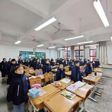 谷拾113班3月简报：雨水开学季 谷雨读书忙