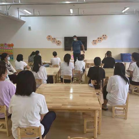 疫情防控不松懈，应急演练防未然——实验学校附属幼儿园疫情防控演练