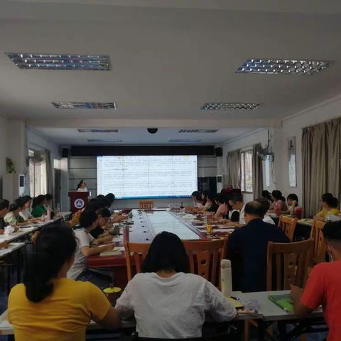 学高为师，身正为范——记梧州市特殊教育学校暑假教师培训活动