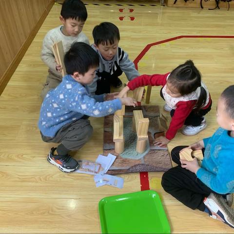 青苹果爱幼四班———区域活动