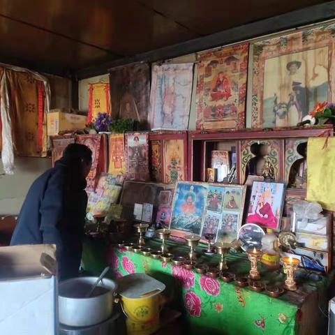 自觉维护民族团结    筑牢民族共同体意识