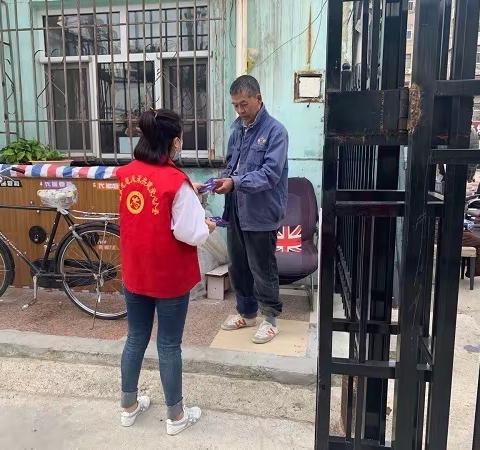 玉坤社区新时代文明实践站开展网络安全宣传活动