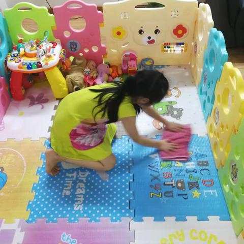 双手劳动，服务家人，体会付出与收获的快乐！