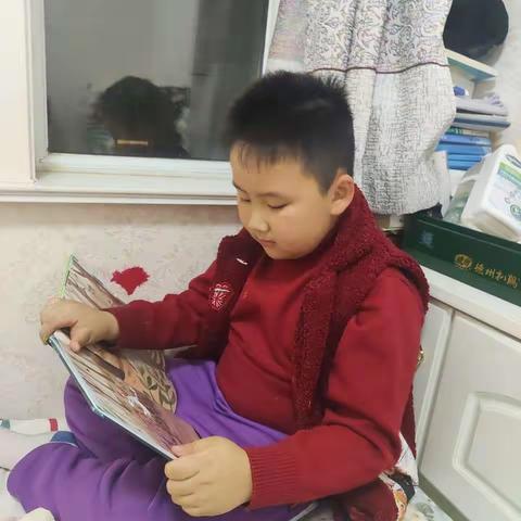 书香浸润心灵，阅读伴我成长--栖霞市实验小学二（9）班