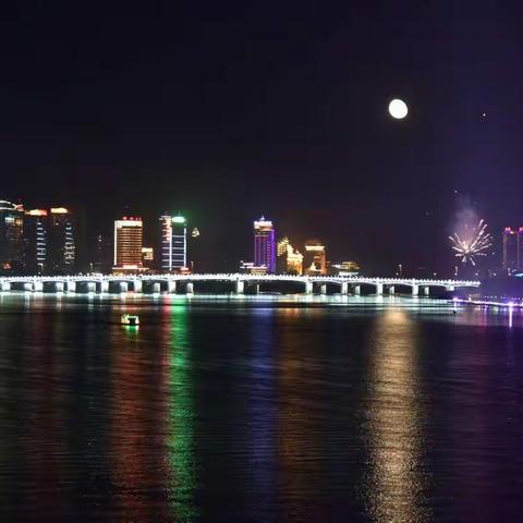 美丽江城夜景