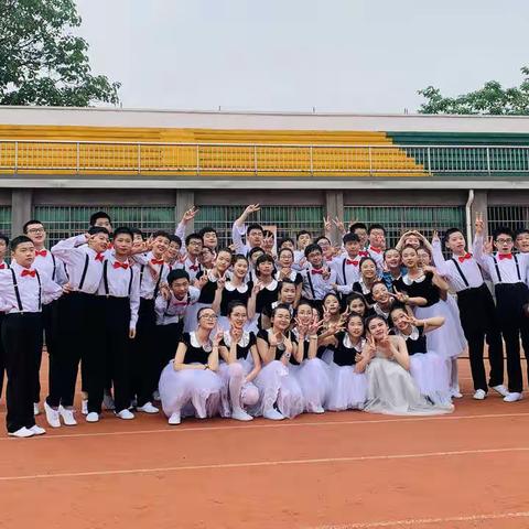 青春向党  阳光成长    ——江声2031晨曦班合唱比赛纪实