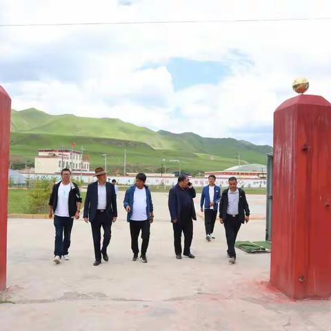 建设美丽校园 创造美好环境 --记科才镇中心小学校园环境卫生整治活动