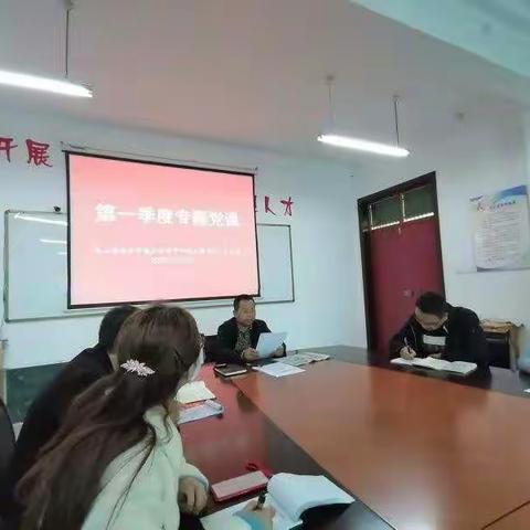 改善环境   共享健康                 ——岐山县青少年校外活动中心开展爱国卫生月活动