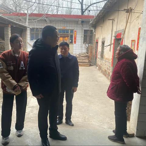观摩鼓干劲  整治亮成效督查局开展“六乱”“六清”工作观摩活动