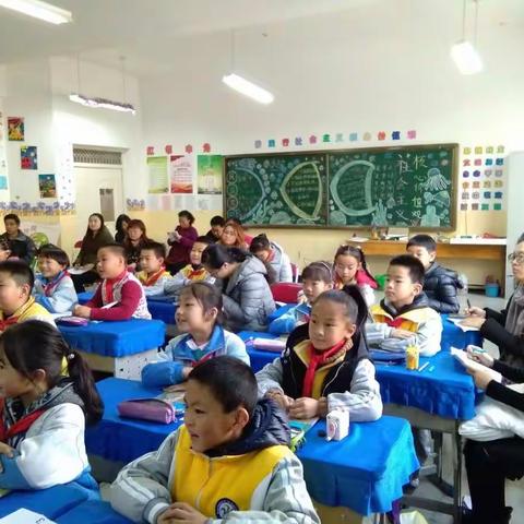 创设情境，快乐学习――南川西路小学二年级数学教研活动