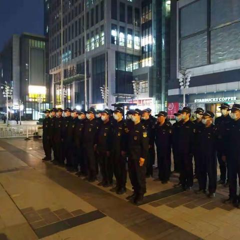 永丰街道综合执法中心开展王家湾商圈夜市联合集中整治行动