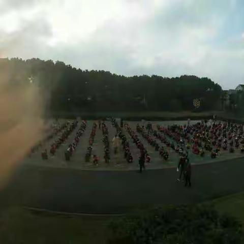 生命至上，预防为主——学校安全疏散演练掠影