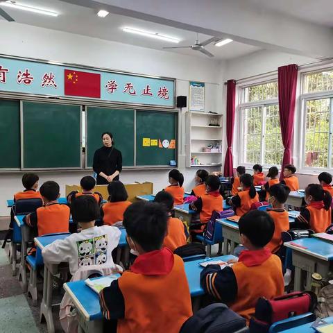 落实“双减”重实效   磨课研课促提升 -----谯城区市府小学二年级组“同课异构”教研活动