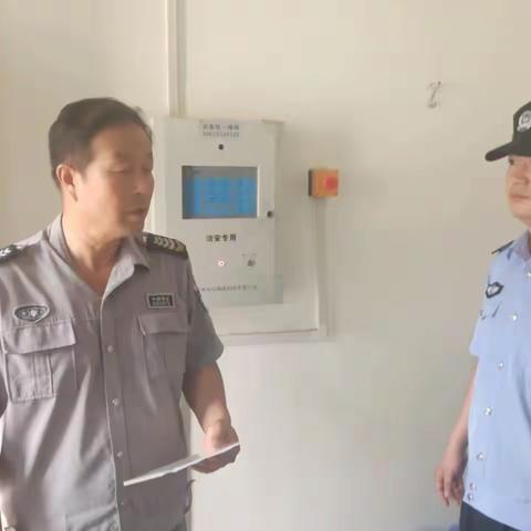 【周至公安•百日行动】哑柏派出所开展校园安全检查工作