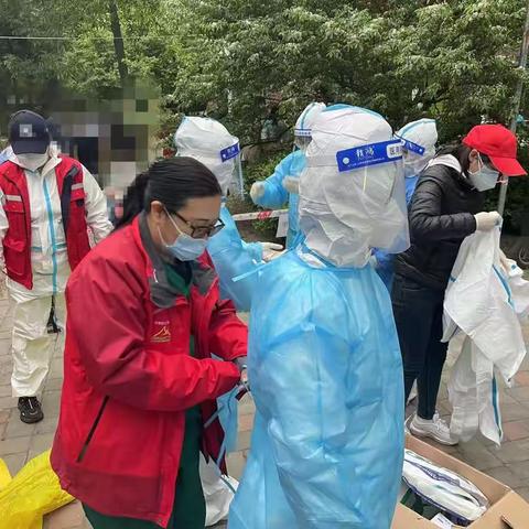 医药服务不间断 全时畅通封控、管控区“生命线”