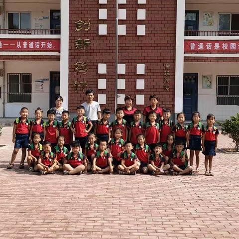 2019年育才幼儿园学前班小朋友参观马庄中心小学圆满落幕！