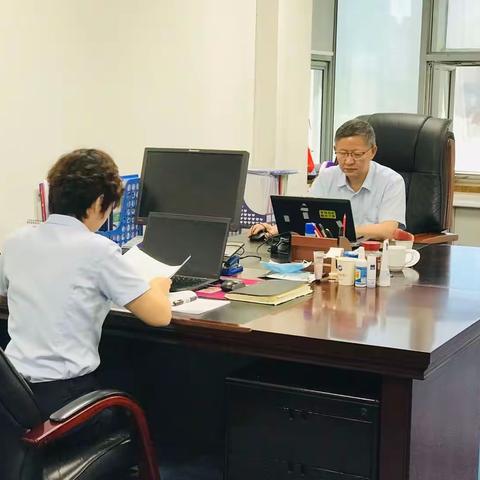 区分行信用卡业务部党支部举办8月主题党日活动