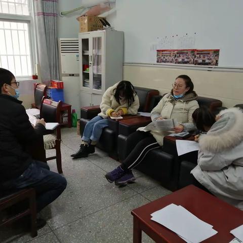 分析反思，共同进步———麻屯镇中心小学科学组期末考试分析会