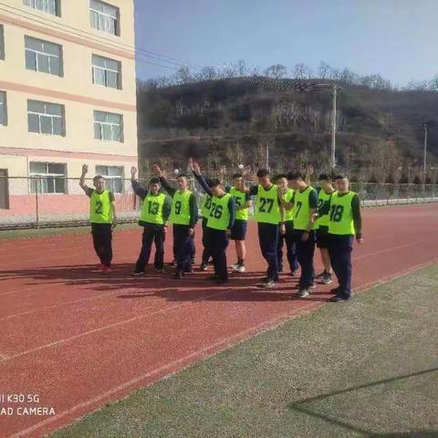黄陵消防救援站开展业务技能和基础体能训练