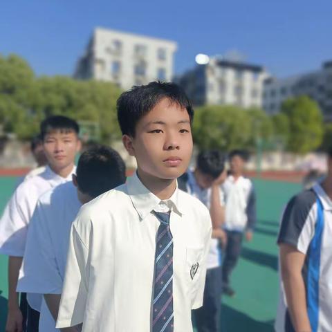 以梦为马 不负韶华 2023年莘塍一中 八（5）班的青春礼
