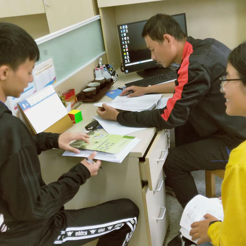 【晓庄二小】体育组教科研活动