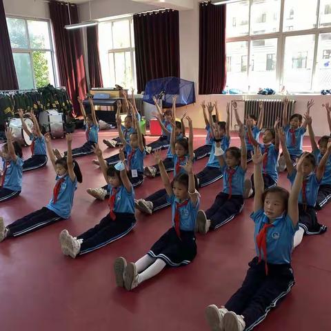 诚睦路小学舞蹈社团