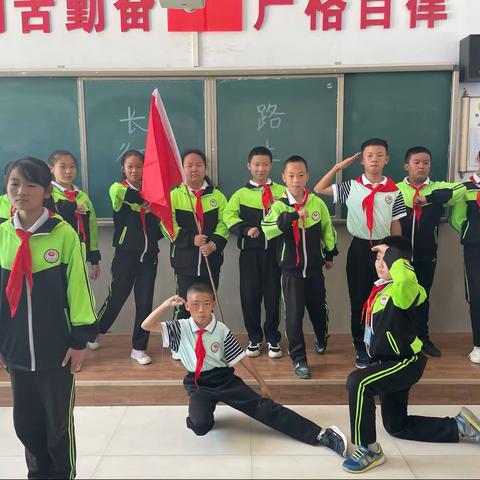“穿越时光隧道，重温百年党史”——集宁区和顺小学庆祝建党100周年情景剧展演活动