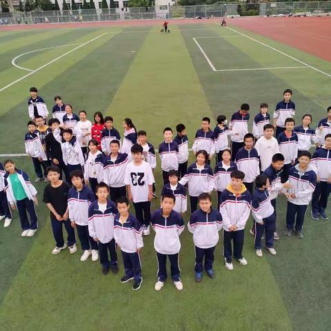 以接力传递热情，以合作创造荣誉——2021年春于都中学初中部七年级体教融合之班级接力赛剪影