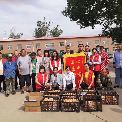 情系端午.爱在夕阳.大岭镇中心小学校党支部走进大岭镇社会福利院