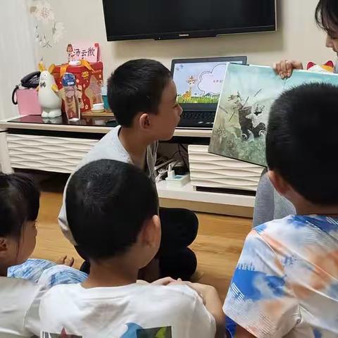 以读书之名，向光前行！小鹿读乐园第一期。