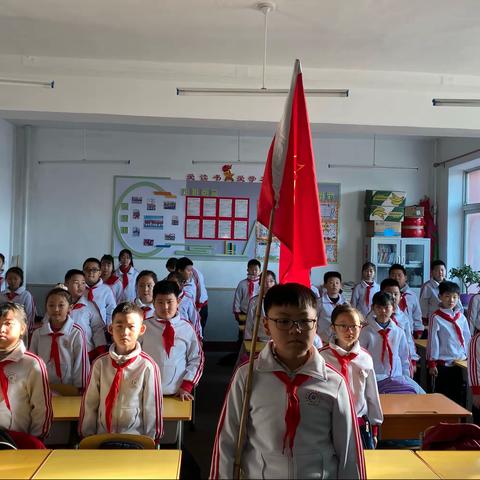 【德育活动】弘扬宪法精神   树立宪法权威 ——昌图县第二实验小学开展“宪法宣传周”之“宪法晨读”活动