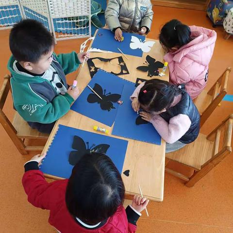 义堂银座幼儿园一日活动总结（小二班）