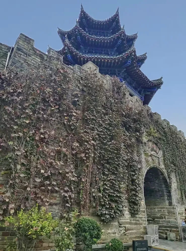 石泉古城