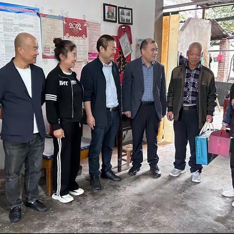 乡村振兴情意浓   中秋慰问暖人心