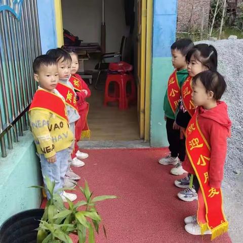 新代一周的幼儿园集体生活，精彩不断，孩子们的每一天都在成长与进步，一起来感受一下这些美好时刻吧。