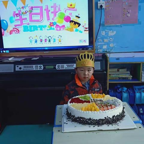 祝：宝贝生日快乐，身体健康永远开心