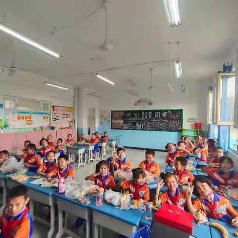 若羌县城西新区学校“迎中秋庆团圆·颂党恩 跟党走”