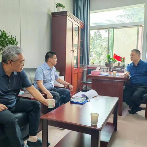 区人大常委会主任胡民升到秦陵街道督导检查信访维稳和疫情防控工作