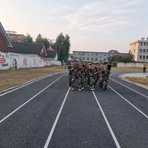 少年强则国强——独树镇实验小学五三班军训篇
